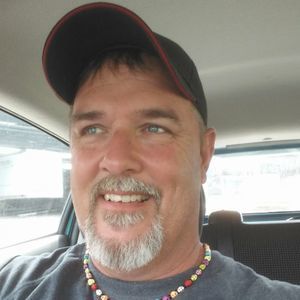 Meet your Posher, Troy